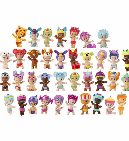 Bandai action figure from the speelgoed en games collection, detailed poseable toy with vibrant colors and intricate design.