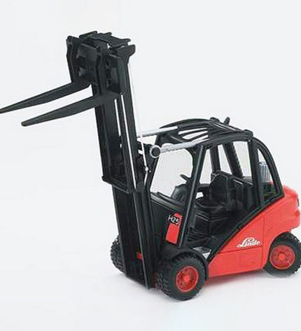 Bruder openbare werken vorkheftruck toy, detailed plastic construction vehicle for children, measuring 29x9x22 cm.