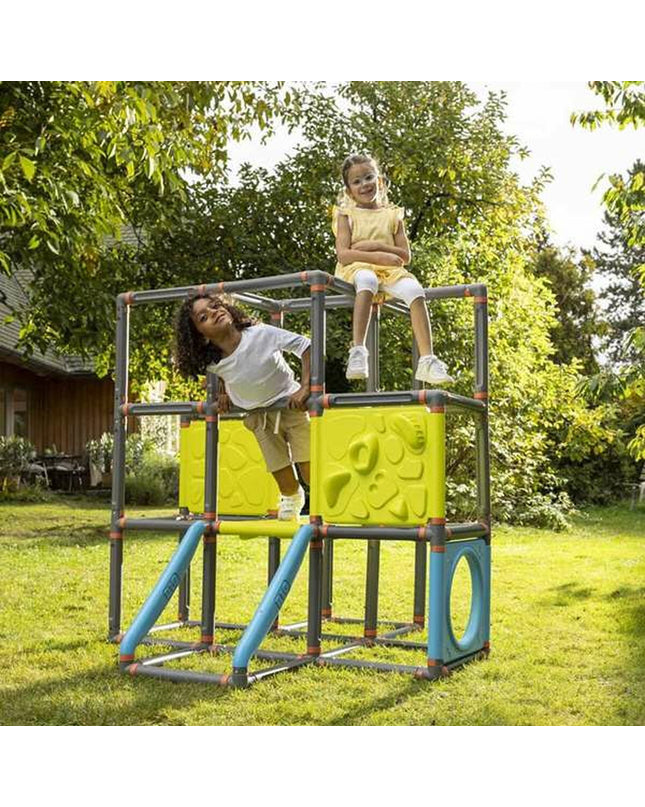 Smoby BIG Kraxxl The Frame activity center with colorful play elements for outdoor fun and active play.
