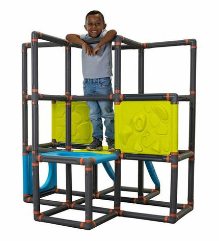 Smoby BIG Kraxxl The Frame activity center for outdoor play, featuring colorful climbing and sliding elements for kids.