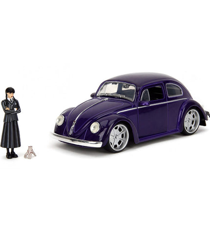 Purple Wednesday Volkswagen toy car, small plastic vehicle for children, part of the speelgoed en games voertuigen category.