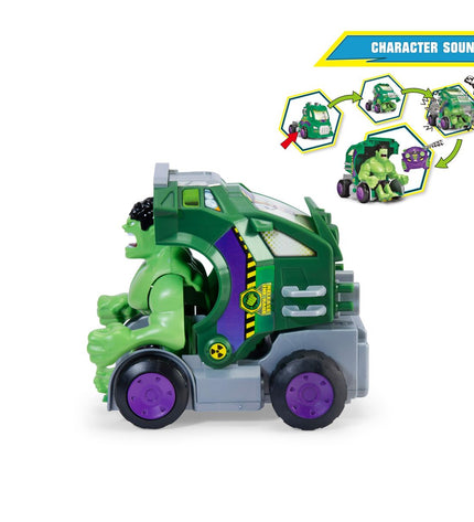Smoby radiografisch bestuurbare vrachtwagen toy with detailed design and large wheels, ideal for children’s vehicle play.