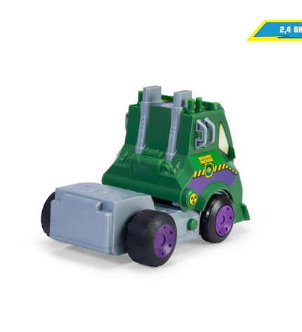 Smoby radiografisch bestuurbare vrachtwagen speelgoed, detailed remote-controlled truck for children in vibrant colors.