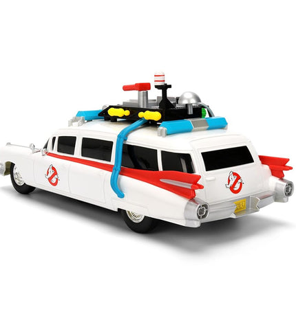 Smoby police car remote control toy, detailed plastic vehicle for kids, featuring police markings and remote control features.