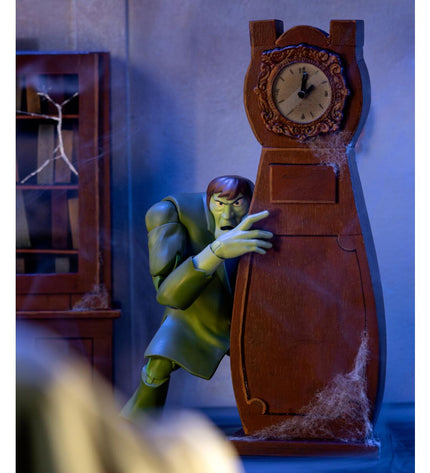 Scooby-Doo Creeper action figure, 15 cm tall, featuring detailed plush toy with bright colors from Scooby-Doo poppen en actiefiguren collection.