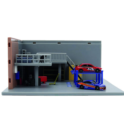 Smoby parking lot toy with colorful play area and miniature vehicles, designed for children's play and imaginative fun.