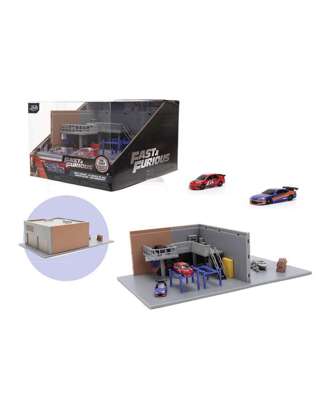Smoby parking lot toy for kids, featuring miniature vehicles and play areas, part of Smoby's playset collection.