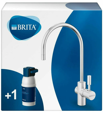 Brita filter voor kraan, geschikt voor huis en koken, zichtbaar in de afbeelding, met het merknaam en productcode.