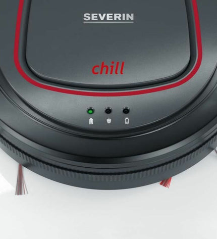 Severin RB7025 robot stofzuiger on a hardwood floor, showcasing its sleek design and cleaning brushes for home floor maintenance.