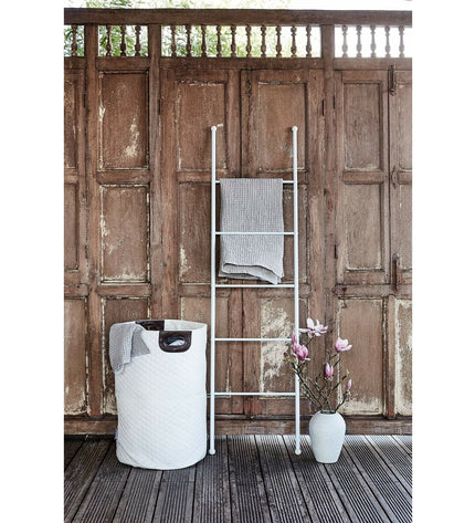Wenko Viva Trap white towel rack for bathroom and kitchen, wall-mounted with multiple bars for drying hand towels.