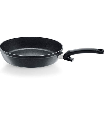 Fissler 15910528100/0 black aluminium 28cm saucepan for home cooking, sturdy kitchen cookware with handles