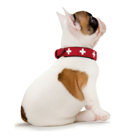 Hunter Swiss dog collar in red and black, adjustable 35-43 cm, made of durable material, designed for comfortable pet wear