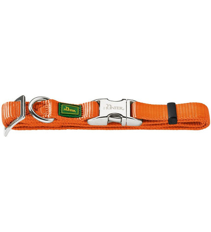 Hunter Alu-Strong orange dog collar for medium-sized dogs, 30-45 cm, made of durable aluminum material.