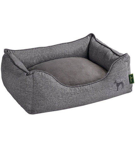 Hunter Boston dog bed in gray, rectangular shape with 80x60 cm size, soft fabric for comfortable pet rest.