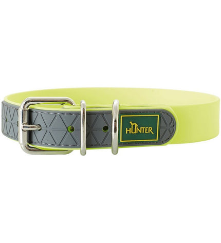 Hunter Convenience Geel dog collar for medium-sized dogs, showing a bright yellow nylon strap with buckle and adjustable fit.