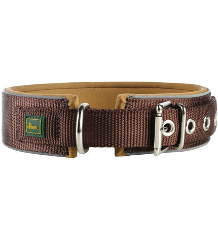 Hunter Neoprene Reflect dog collar in brown with reflective strip, adjustable for 39-46 cm neck size, ideal for outdoor walks.