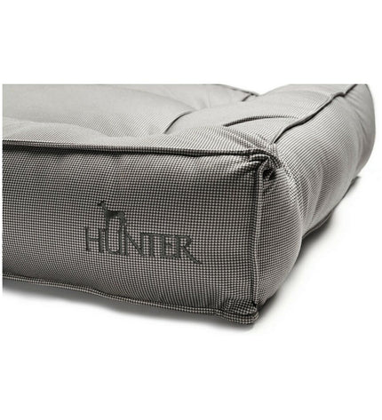 Hunter Lancaster gray dog bed with 120x90 cm size, soft fabric and cushioned interior for comfortable pet rest.