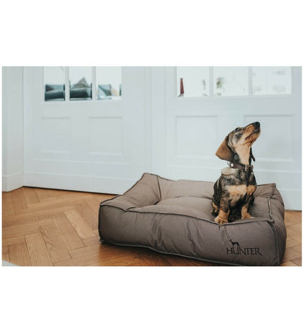 Hunter Lancaster brown dog bed in 80x60 cm with soft fabric and raised edges for comfort and support.