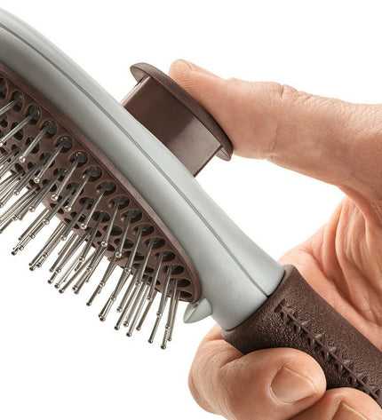 Hunter Ontwar Haarborstel for dogs, self-cleaning dog grooming brush with ergonomic handle and dense bristles for detangling.