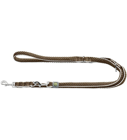 Hunter HILO brown dog leash, 200 cm long, made of durable material, shown in a close-up of the leash with a metal clip.