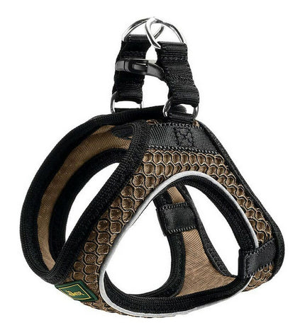 Hunter Hilo-Comfort XS-S brown dog harness for small breeds, adjustable, with padded straps for comfort.