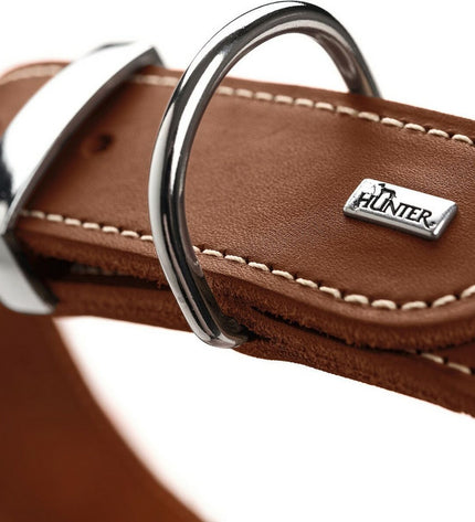 Hunter Aalborg Cognac dog collar for small dogs, 20-24 cm, made of durable leather with stylish design.