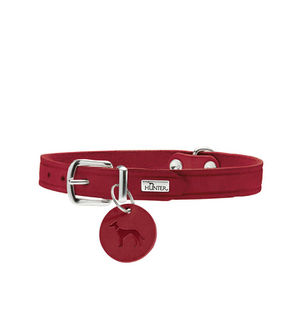 Hunter Aalborg red dog collar for medium-sized dogs, 38-47 cm, made of durable material, with a secure buckle.