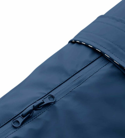 Yellow Hunter dog jacket for 45 cm dogs, showcasing the lightweight, weather-resistant material and adjustable fit.