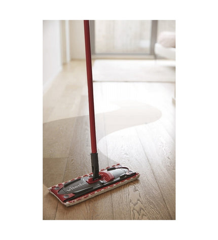 Vileda Ultramax Microfiber wringable mop with dual-compartment bucket for efficient cleaning and easy wringing.