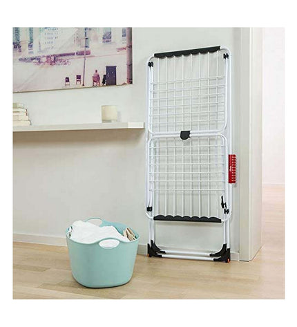 White Vileda X Legs laundry drying rack, 173 x 56 x 93 cm, for household laundry organization and drying.