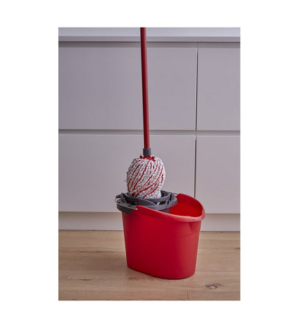 Vileda white microfiber floor mop for household cleaning, featuring a soft, absorbent head for effective floor washing.
