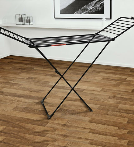 Vileda Extra Black folding clothes drying rack with multiple bars for indoor and outdoor laundry drying, dimensions 174 x 56 x 116 cm.