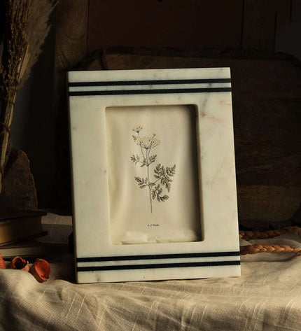 Rhaenyra Marble Picture Frame 5x7 - Premium Natural Stone Photo Display for Home & Office Decor