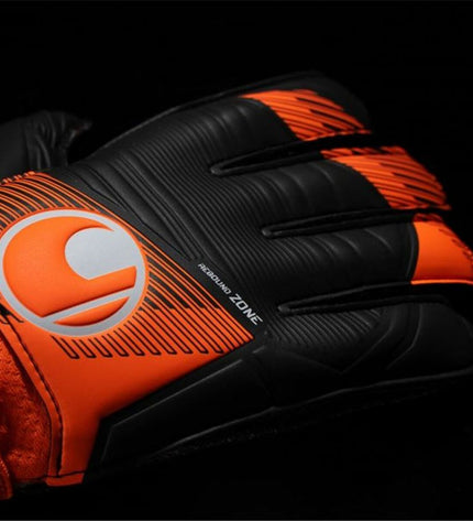 Black Uhlsport Keeperhandschoenen Soft Ressist+ Flex Frame for adults, designed for soccer goalkeeping, with protective padding and flexible fit.