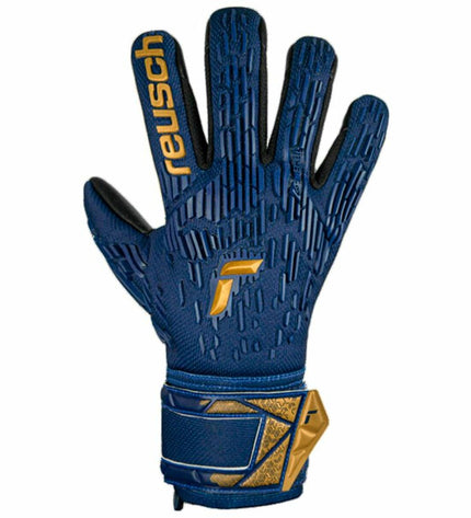 Reusch Attrakt Freegel blue goalkeeper gloves for adults, designed for soccer and outdoor sports with flexible grip and protection.