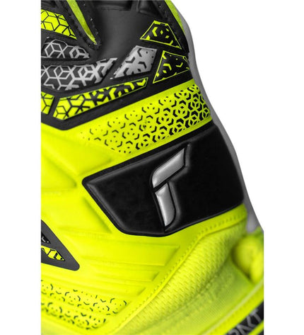 Reusch Attrakt Starter yellow goalkeeper gloves for adults, designed for soccer and outdoor sports.
