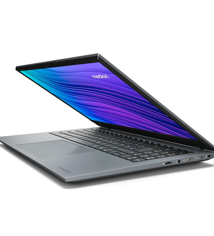 Medion MD62630 16-inch laptop with 32 GB RAM, shown with keyboard and screen, designed for high-performance computing.