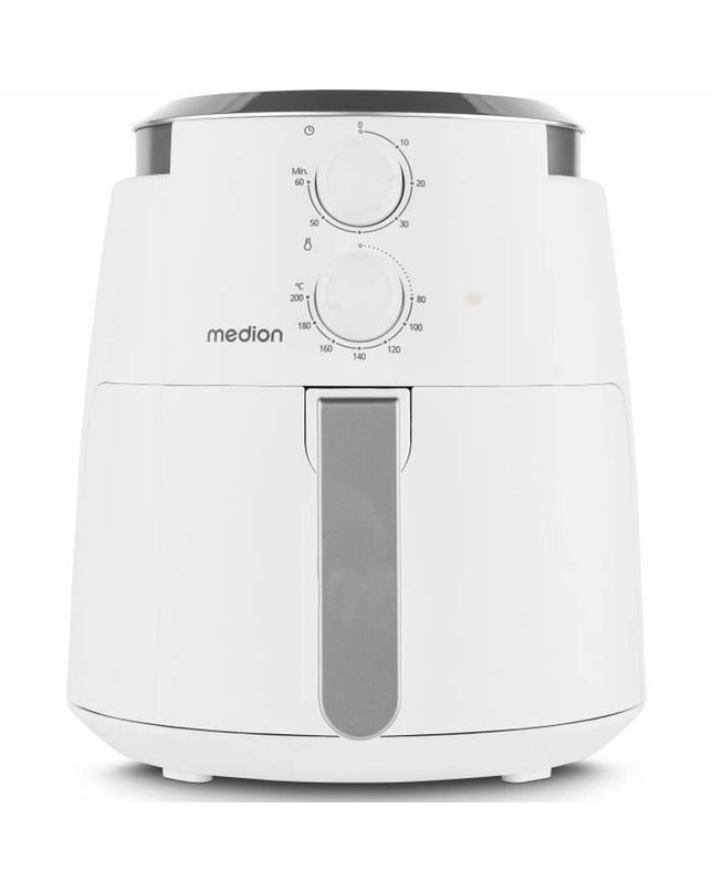 Medion white deep fryer for home cooking, small electric kitchen appliance with compact design and easy-to-use controls.