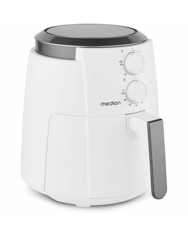 Medion white deep fryer for home cooking, compact electric kitchen appliance with digital controls on a white background.