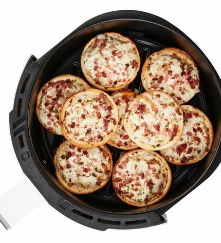 Medion white deep fryer for home cooking, compact small electric appliance with digital controls and heating basket.
