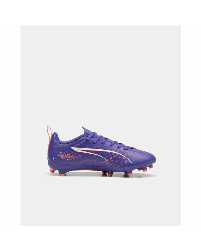 Purple Puma Ultra 5 Play FG/AG soccer cleats for kids, designed for outdoor football and sports performance.