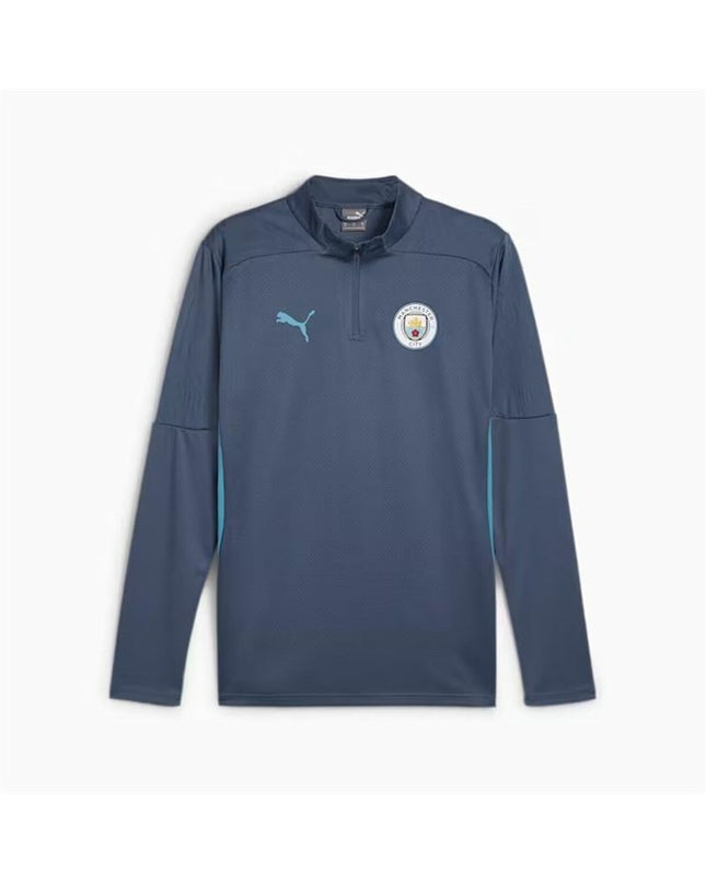 Puma Manchester City adult training sweatshirt for football, featuring team logo and sporty design for outdoor training.
