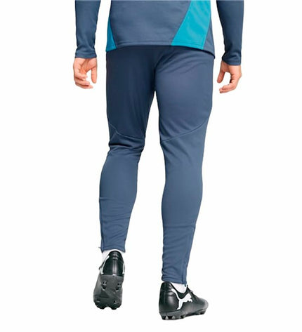 Puma men's football training pants in black, designed for adults, suitable for sport and outdoor activities.
