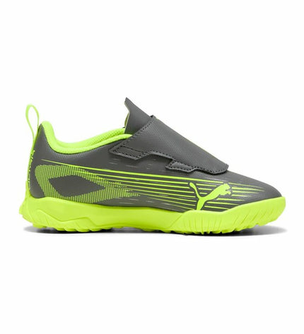 Adult Puma Ultra 5 Play soccer cleats for outdoor football, featuring lightweight design and grip studs for optimal play.
