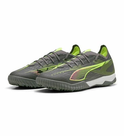 Puma Ultra 5 Match adult soccer cleats for outdoor football, featuring lightweight design and firm ground studs.
