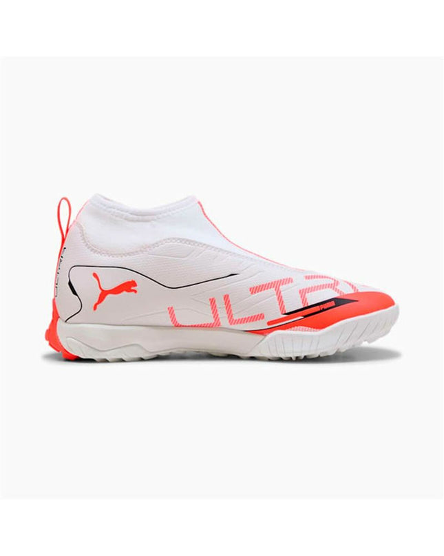 Puma Ultra 5 Match+ Ll Tt indoor football shoes with black and white design, lightweight upper, and durable sole for soccer matches.