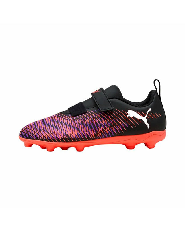 Puma Future 8 Play V adult football shoes, sport outdoor footwear with sleek design and soccer-specific grip.