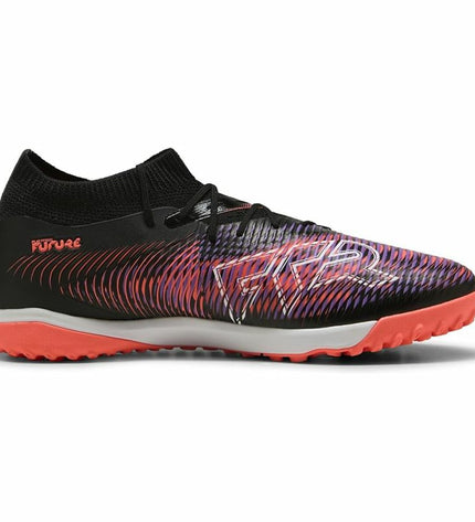Puma Future 8 Match TT adult football shoes with black and white design, suitable for outdoor soccer matches.
