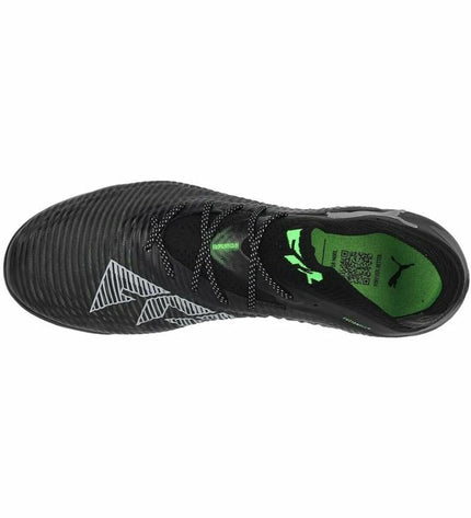 Adult Puma Future 8 Ultimate AG football shoes for outdoor soccer, featuring sleek design and agility-focused details.