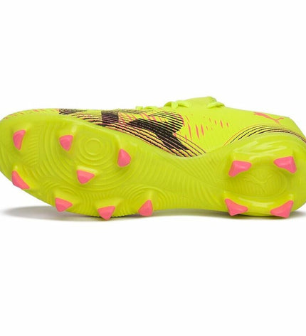 Adult Puma Future 8 Play FG/AG football boots for outdoor and indoor soccer, with black and blue design and Puma logo.